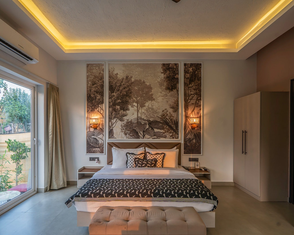 Comfortable Luxury Bedroom at Jim Corbett Resort