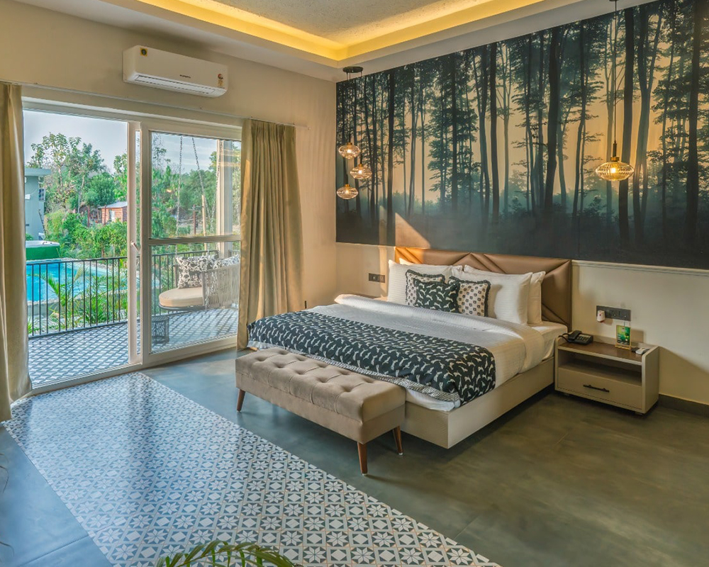 Luxury Villa Bedroom with Balcony in Jim Corbett