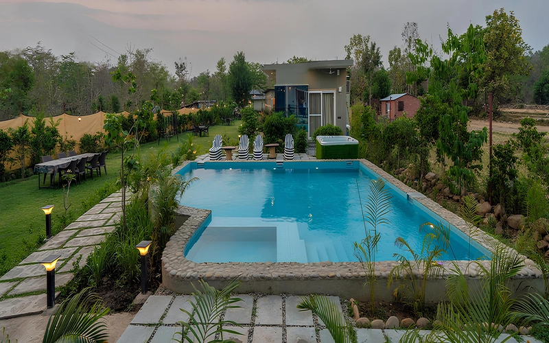 Best couples-frindly resort in Jim Corbett – Srina Vilas